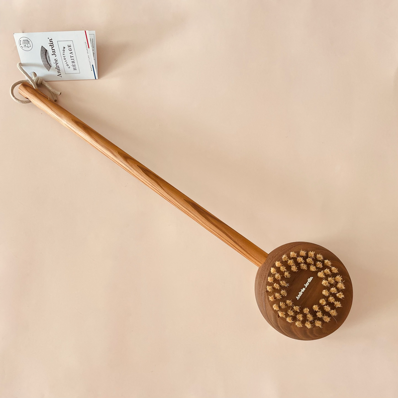 Brosse de bain pour le dos - en bois de frêne