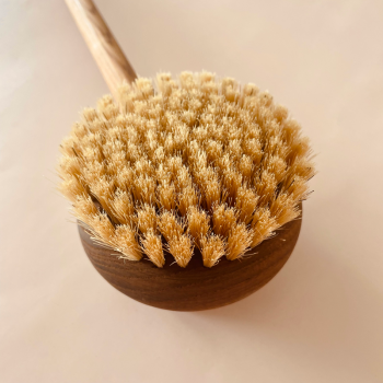 Brosse de bain pour le dos - en bois de frêne