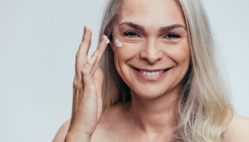 Notre routine anti-âge 100% naturelle et écoresponsable