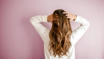 5 recettes à intégrer dans sa routine pour faire pousser ses cheveux plus vite